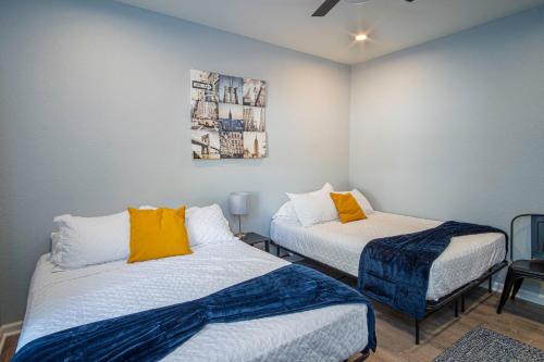 spectacular brand new 4br 2 5ba near dt riverwalk