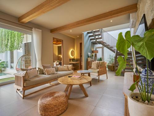 luna ola villa berawa