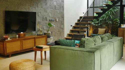 luna ola villa berawa