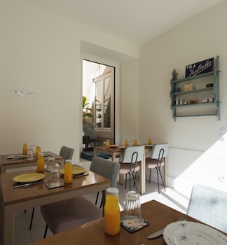 Vila Julieta Guesthouse,,2 star