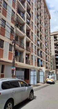Lux Suites Meridian Court Apartments,,3 star