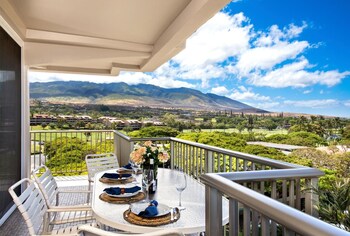 whaler resort by kbm