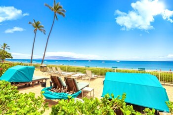 whaler resort by kbm