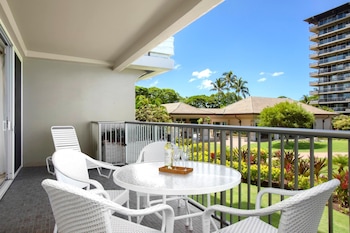 whaler resort by kbm