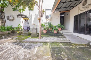 Asri Guesthouse,,2 star