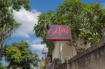 Asri Guesthouse,,2 star