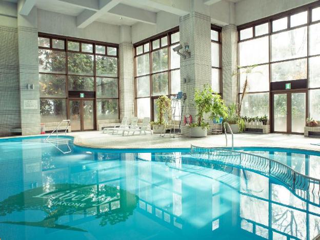 wisterian life club verde no mori