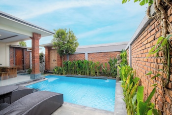 Ubud Mayura Private Pool Villa,,4 star