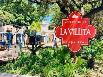step into comfort in this 3br 2ba downtown retreat