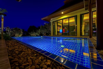 3bed bali style villa close to beach pr6