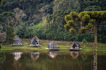celeiro lake village