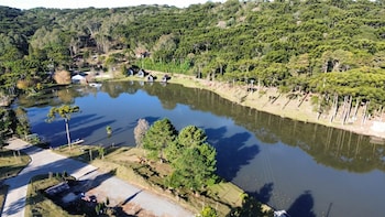 celeiro lake village