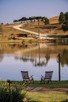 celeiro lake village