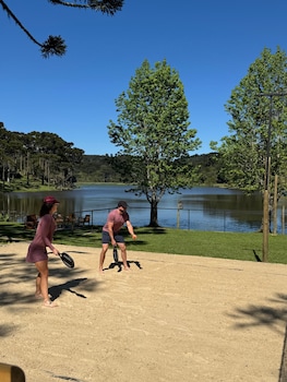 celeiro lake village