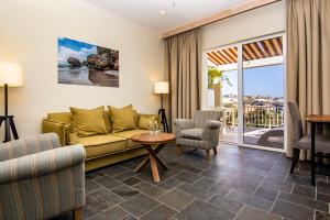 Bayside Boutique Hotel - Blue Bay Golf & Beach Resort,Curacao>>Blue Bay,4 star