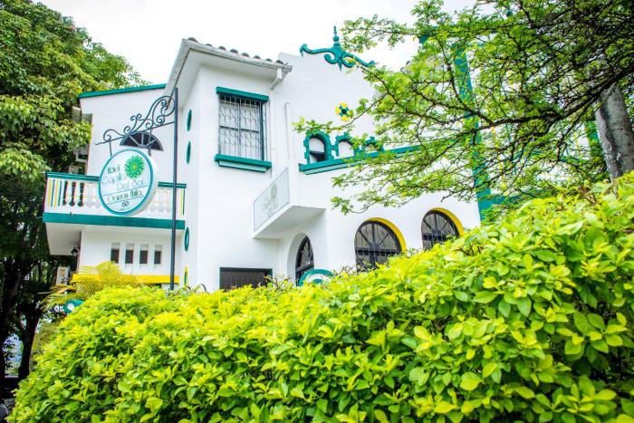 hotel capilla del sol