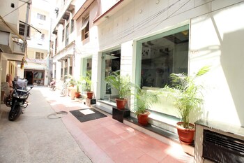 hotel baba inn paharganj