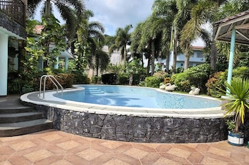 villa celine laguna