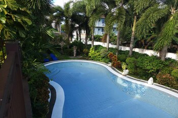 villa celine laguna