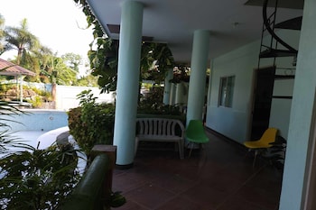 villa celine laguna
