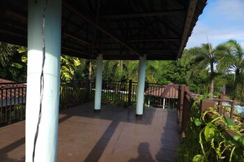 Villa Celine Laguna,,3 star