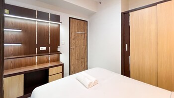 Spacious 2Br At Delft Ciputra Makassar Apartment,,3 star