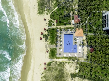 tuana hotels cam ranh resort