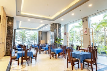 tuana hotels cam ranh resort