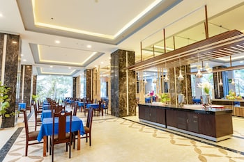 tuana hotels cam ranh resort