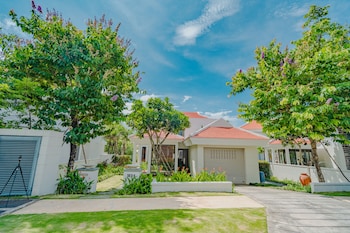 ocean villas 2 bedroom in danang
