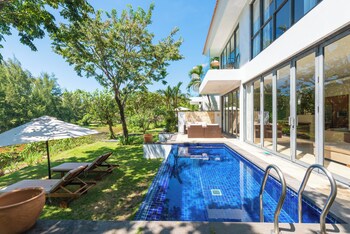 ocean villas 2 bedroom in danang