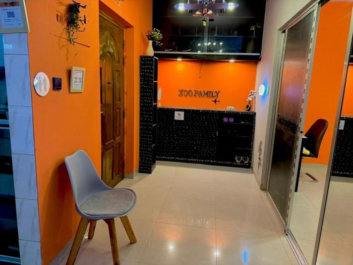 hostel by zoo family