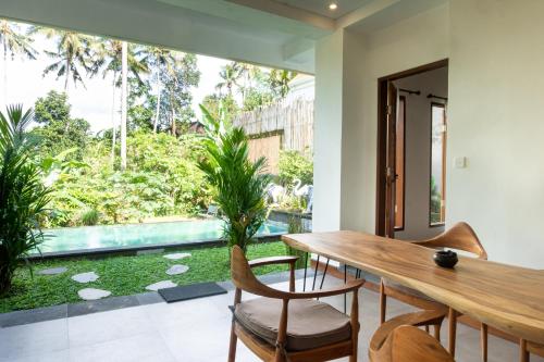 variegata private villa ubud by supala