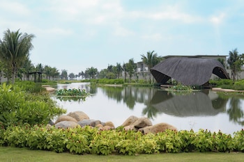 the ocean resort by fusion quy nhon