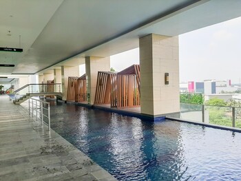 Homey And Comfy Stay Studio Apartment At B Residence,,3 star