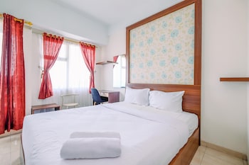 Warm And Cozy Studio At Margonda Residence 3 Apartment,,3 star
