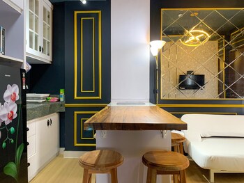 Nice And Comfort 2Br At Transpark Cibubur Apartment,,3 star