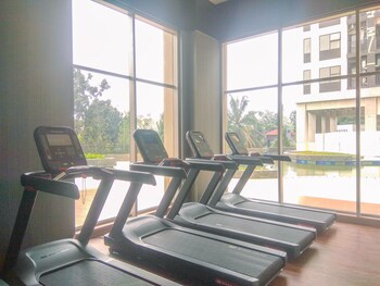 Nice And Comfort 2Br At Transpark Cibubur Apartment,,3 star