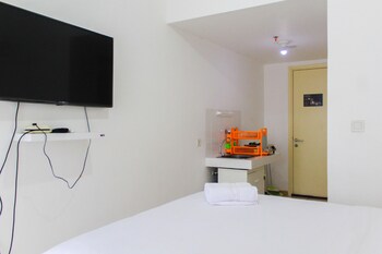 Comfortable And Classic Studio Apartment At M-Town Residence,,2 star