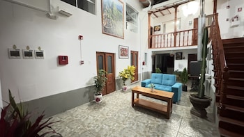 Casona Libertrek Inn,,2 star