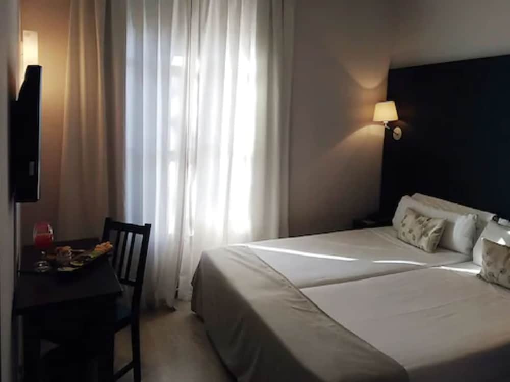 hotel ramblas internacional