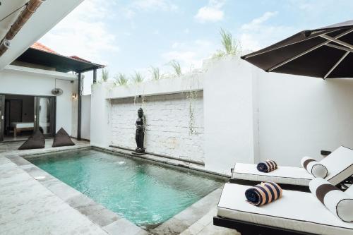 villa clove cemagi
