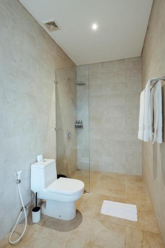 villa clove cemagi