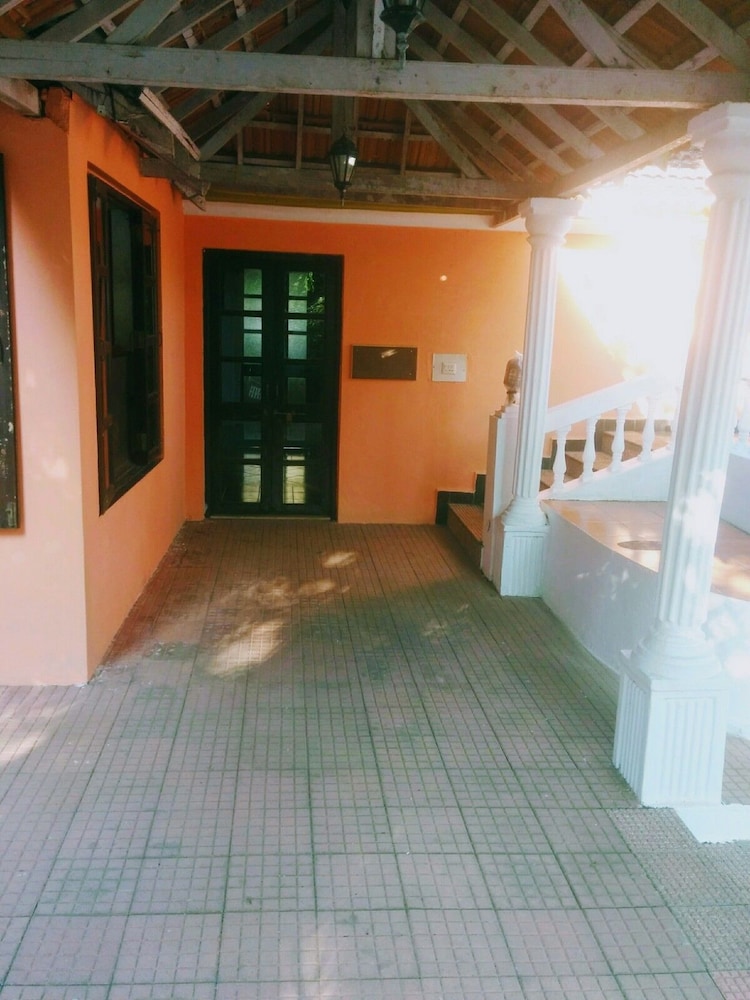 hotel belle vista vaddo