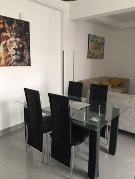 Lux Suites Valley Heights  Apartments,,3 star