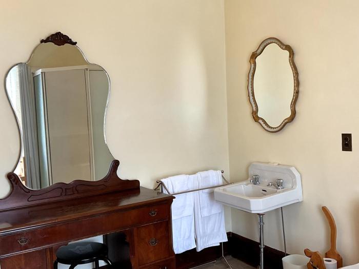 royal hotel sydney