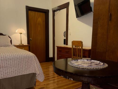 royal hotel sydney