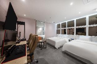 hotel millennium