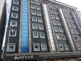 world tourist hotel