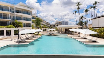 destination jelly playa coral condo